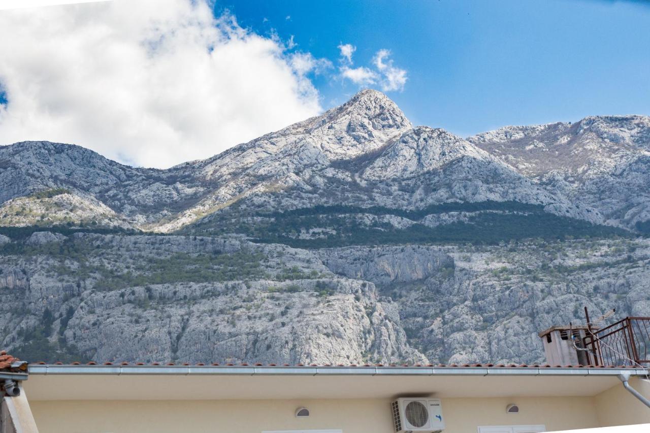 Appartement Apartman Petra à Makarska Extérieur photo